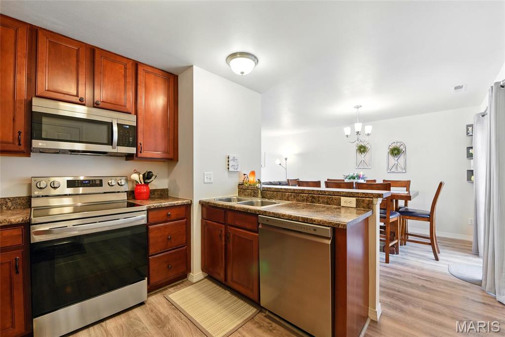 1105 Ridgeway Drive