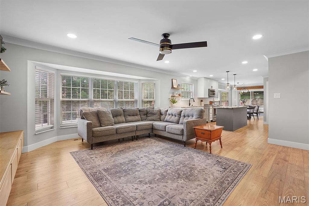 66 Walnutshade Court