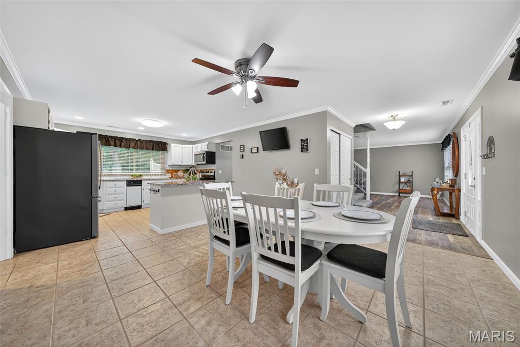 819 Colleen Drive