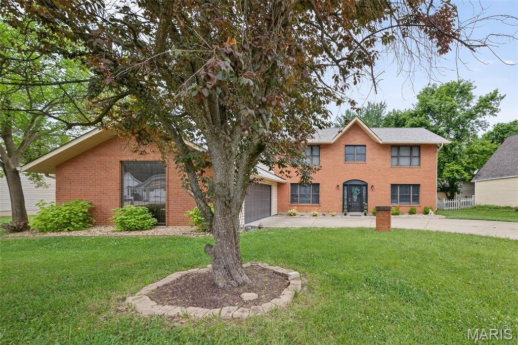 819 Colleen Drive