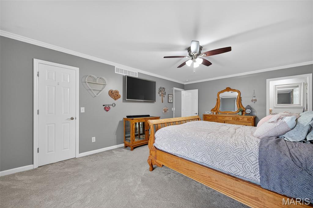 819 Colleen Drive