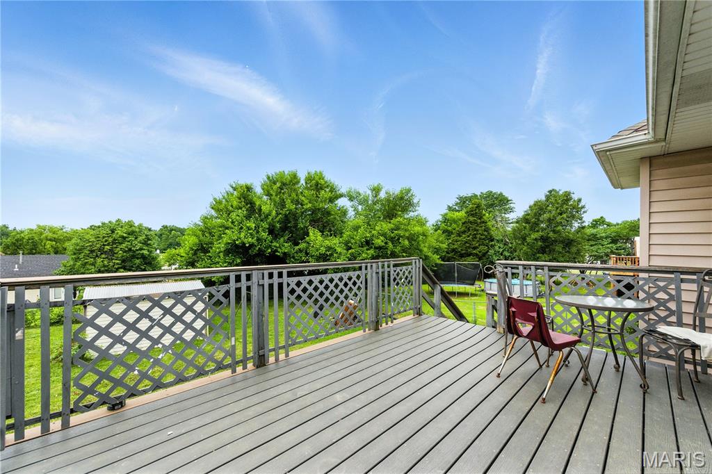 140 Castlewood Drive