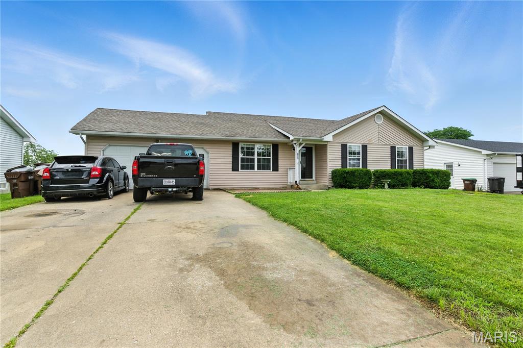 140 Castlewood Drive