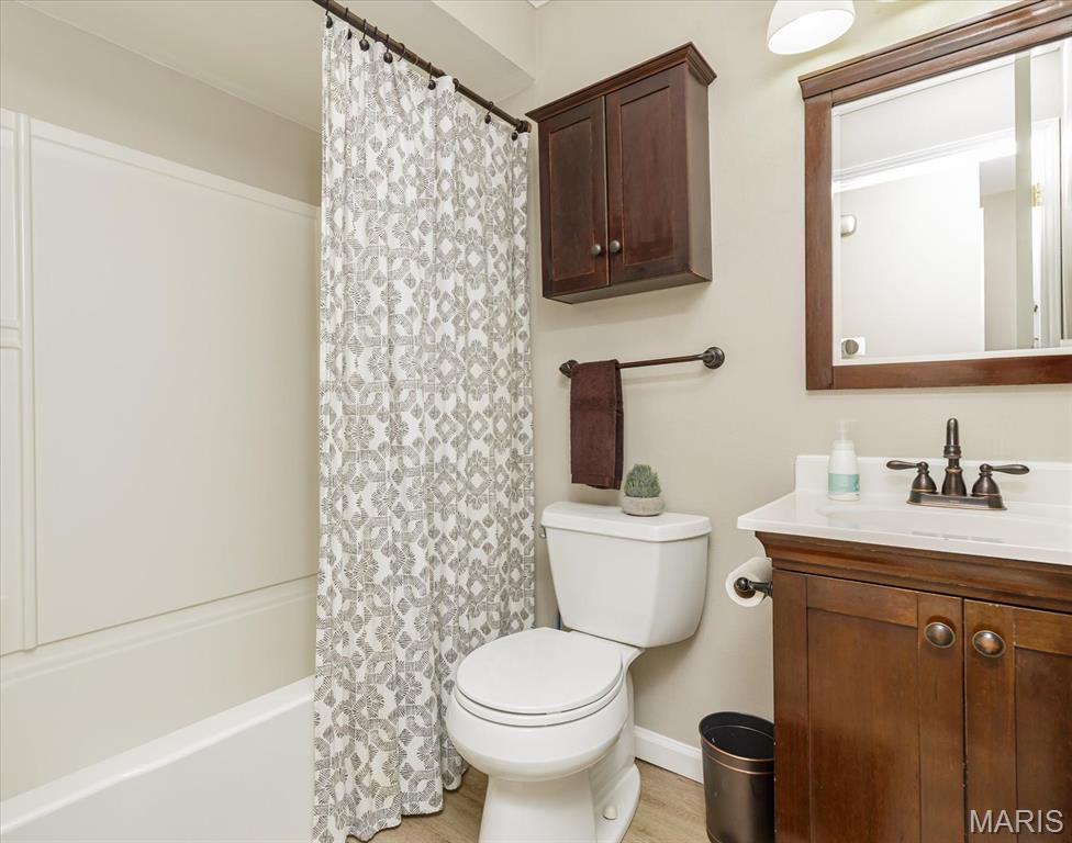 1634 Knightwood Lane