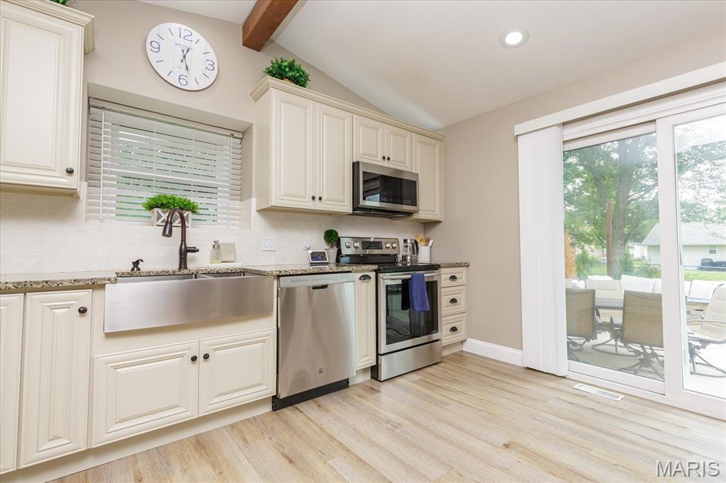 1634 Knightwood Lane