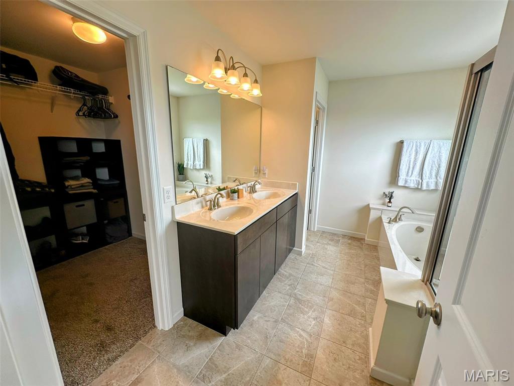 3305 Charlestowne Crossing Drive