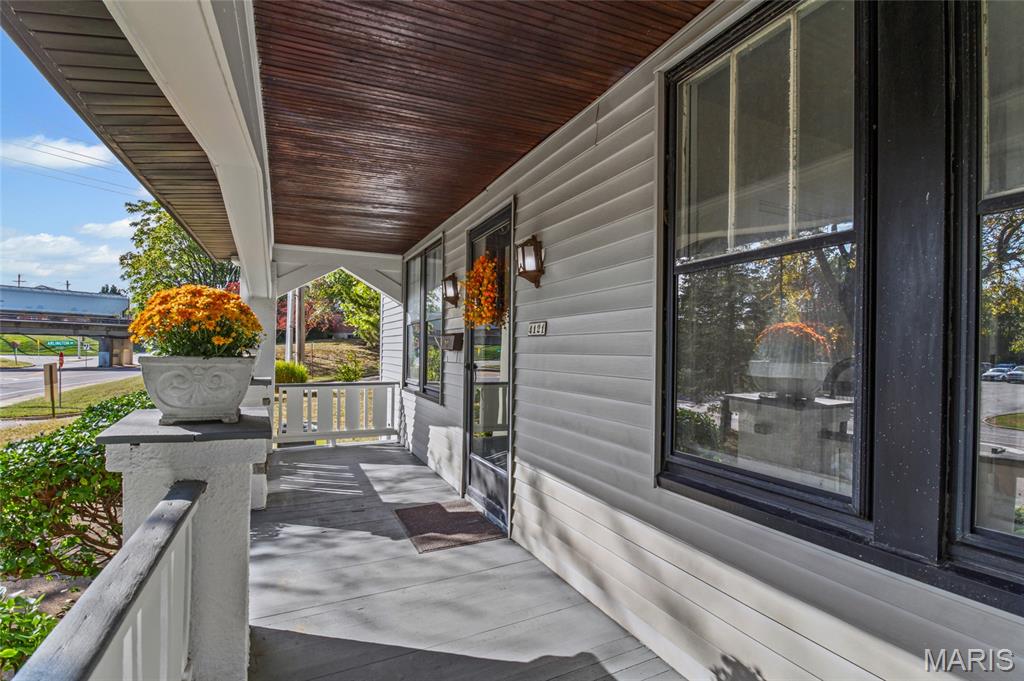 4121 Shrewsbury Avenue