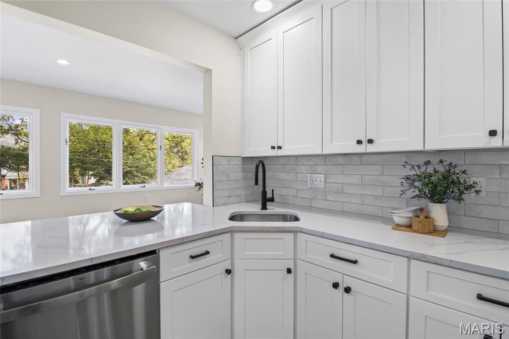 4121 Shrewsbury Avenue