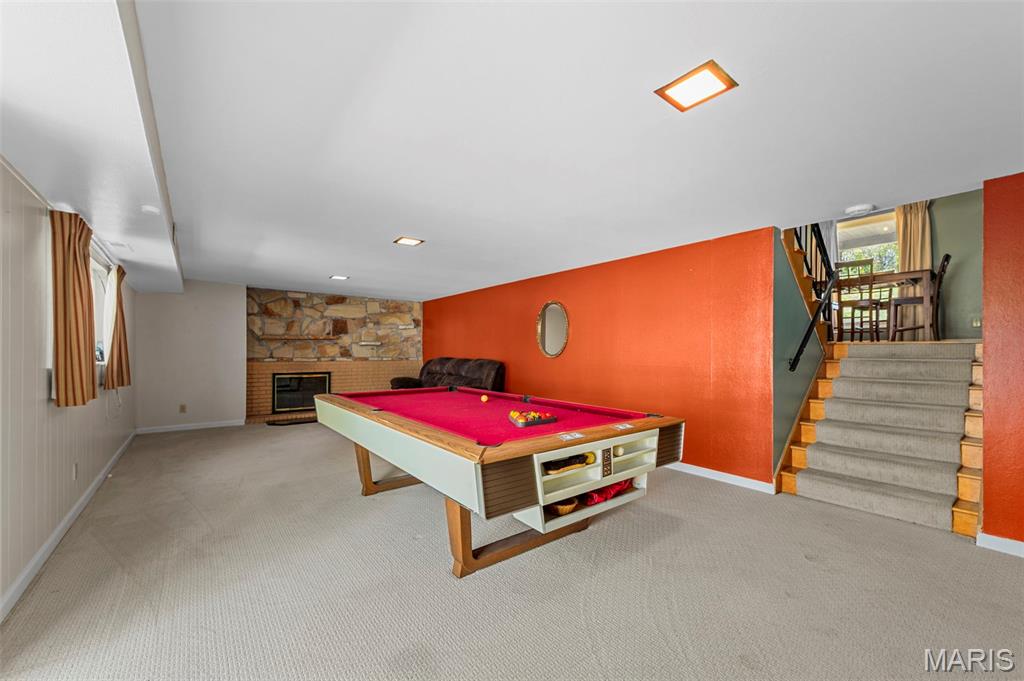 805 Coach Light Lane