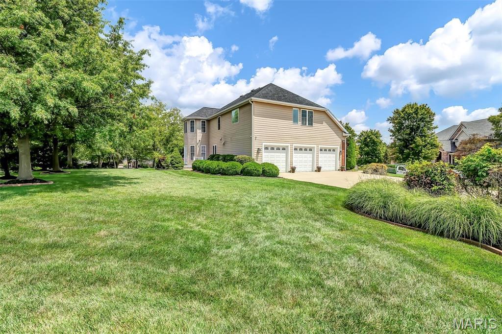 1011 Hawks Landing Drive