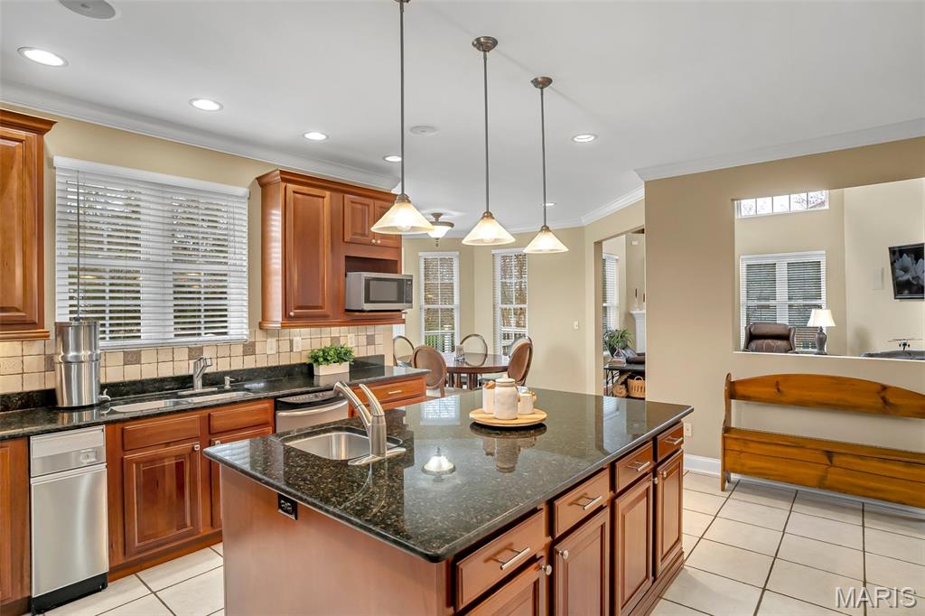 1011 Hawks Landing Drive