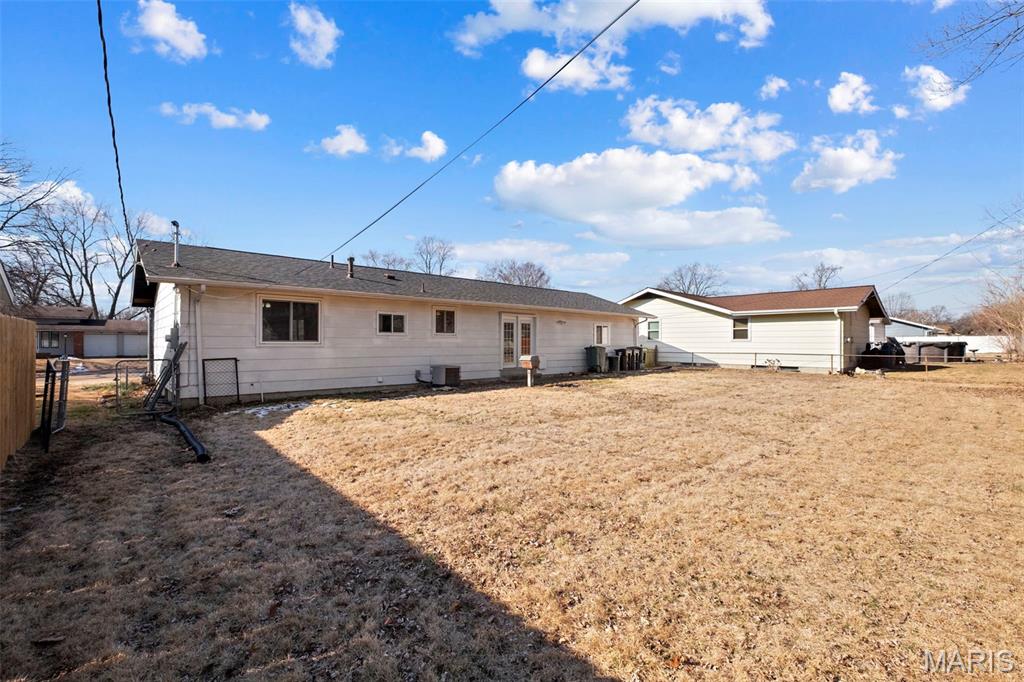 1283 Kingsford Drive