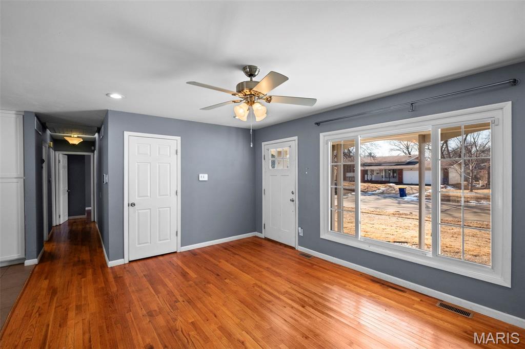 1283 Kingsford Drive