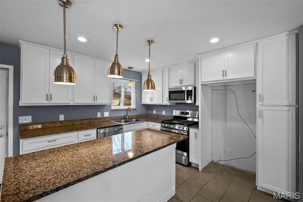 1283 Kingsford Drive