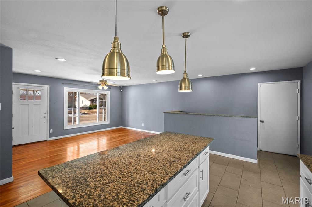 1283 Kingsford Drive
