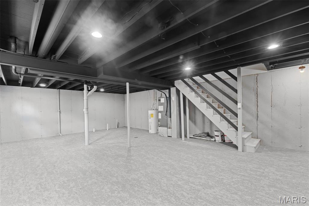 213 Deer Hollow Court