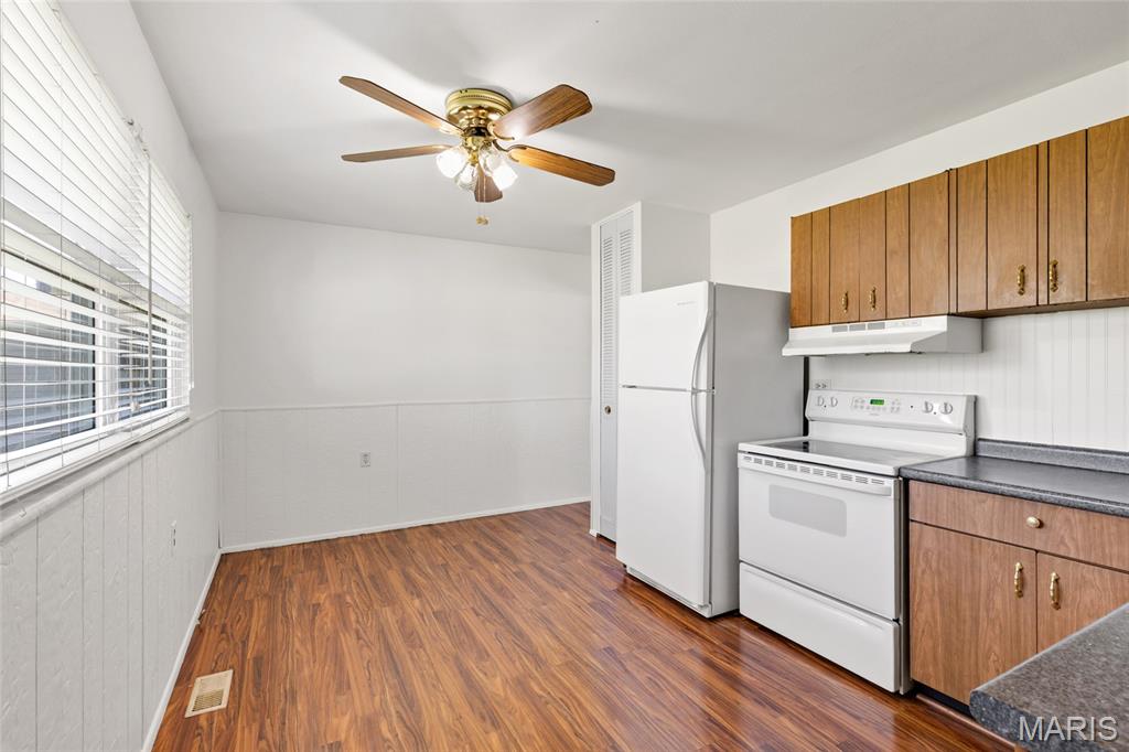 3342 Fleet Lane