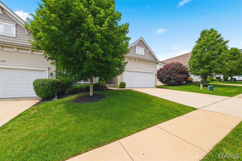 1431 Colonial Drive