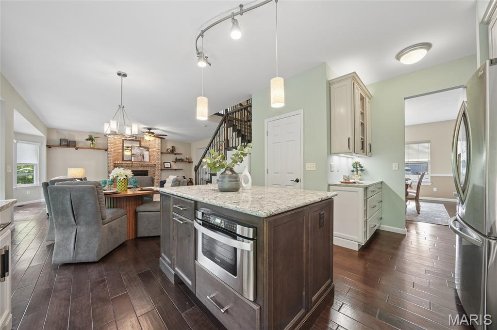 129 Coppersmith Court