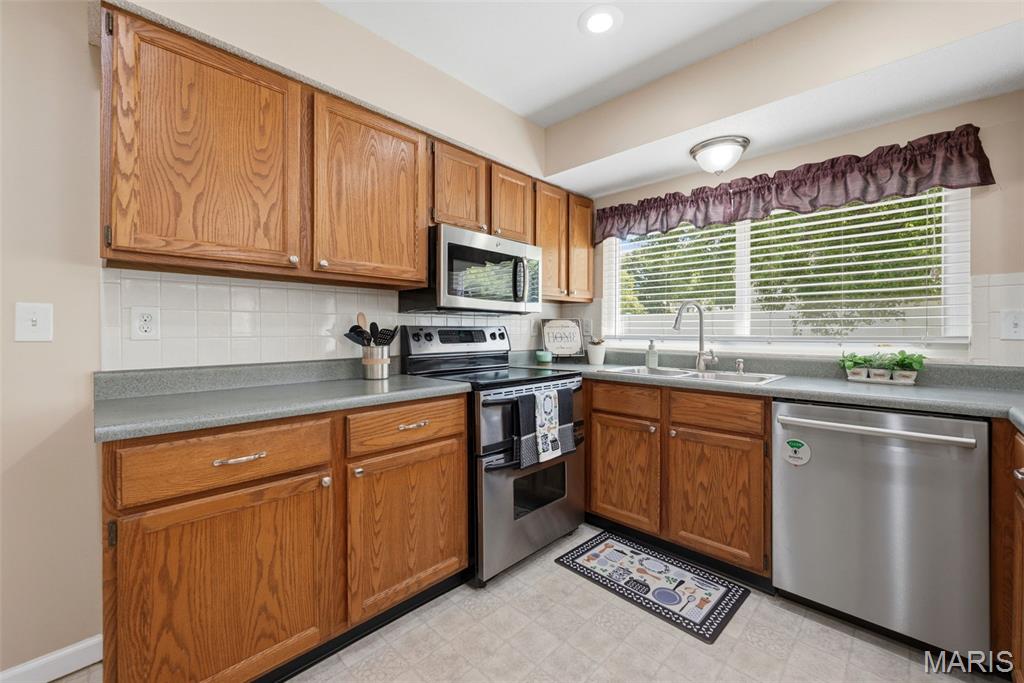 1296 Robertridge Drive