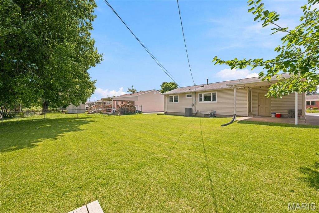 3242 Ipswich Lane
