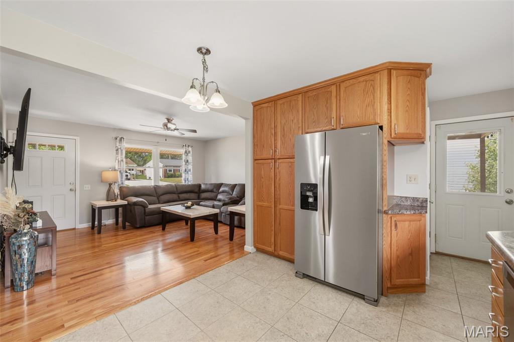 3242 Ipswich Lane