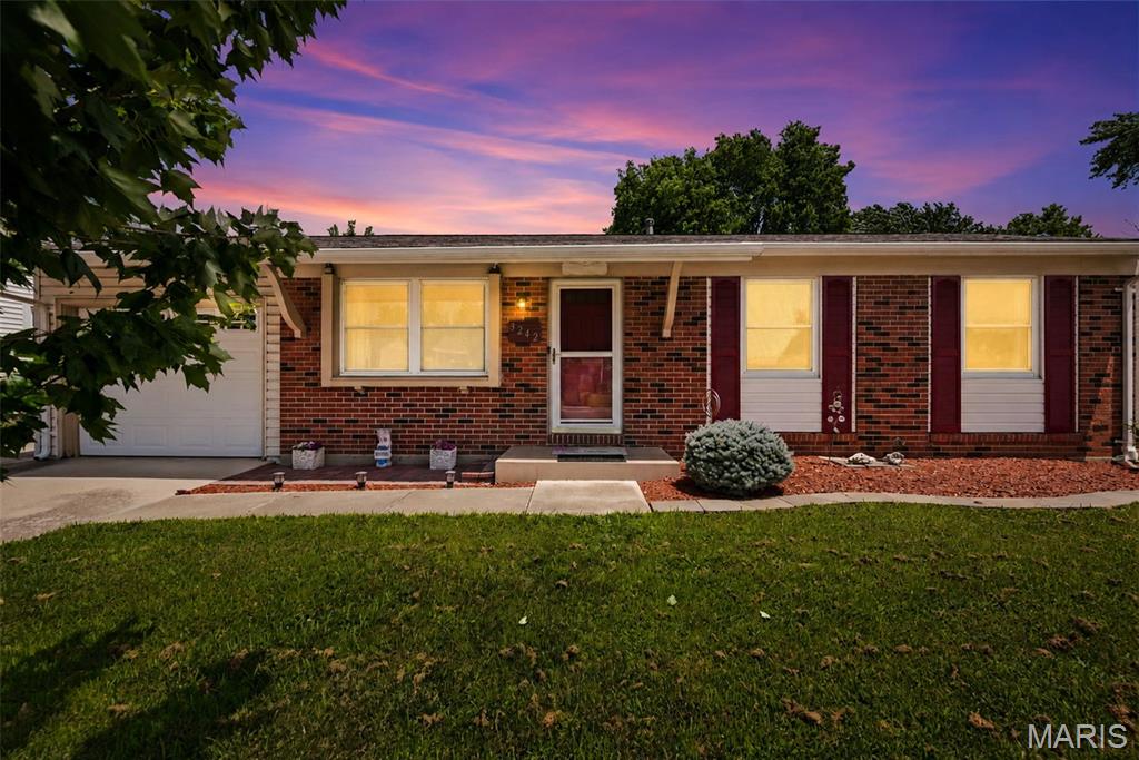 3242 Ipswich Lane