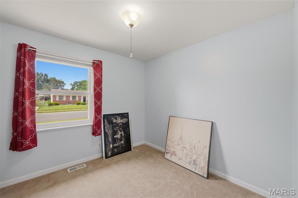 3242 Ipswich Lane