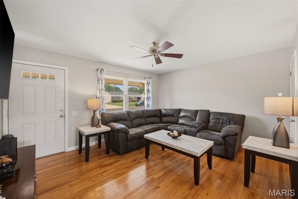 3242 Ipswich Lane