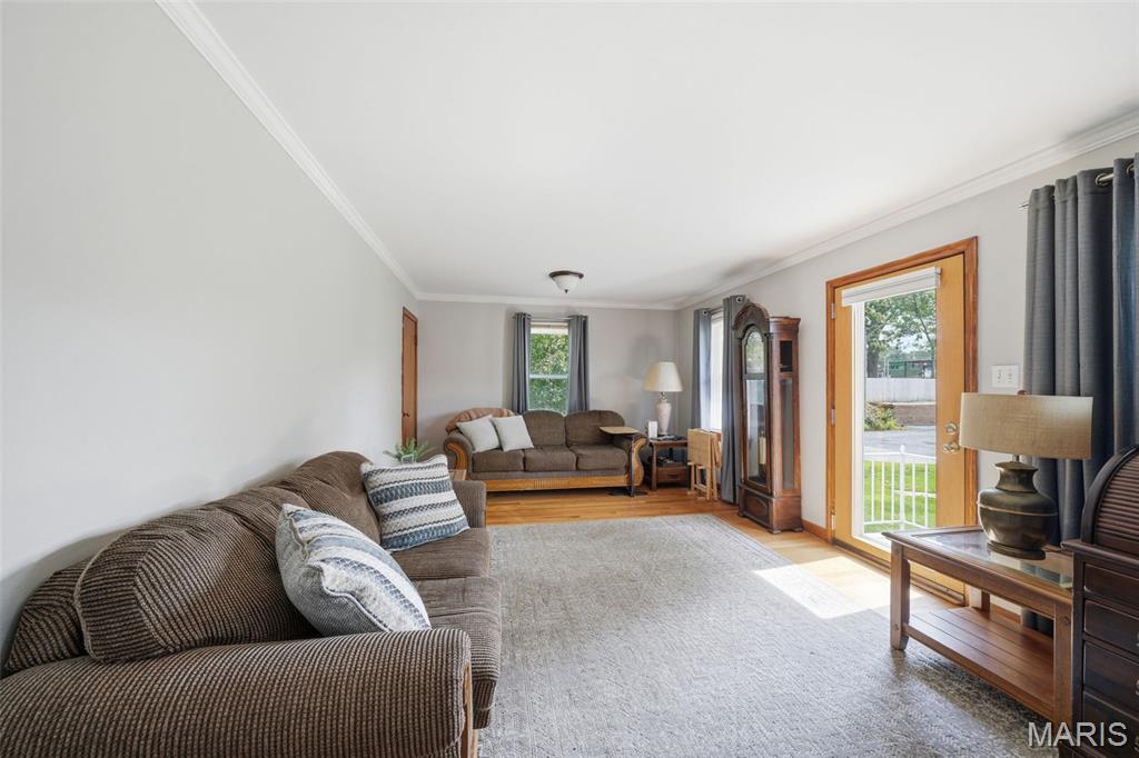 1 Louise Court