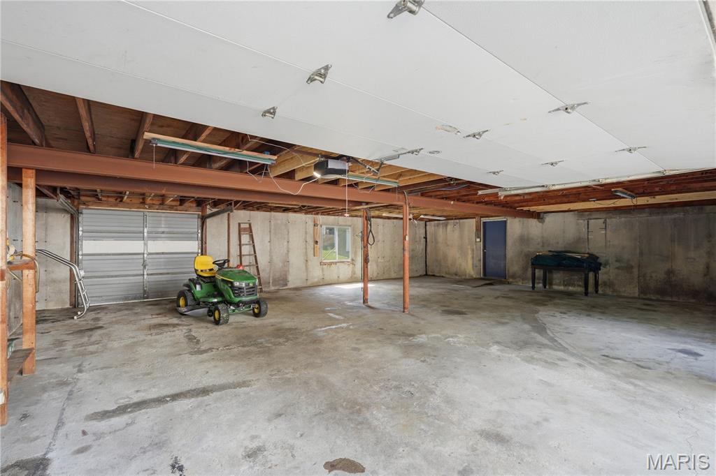 10808 Midland Boulevard