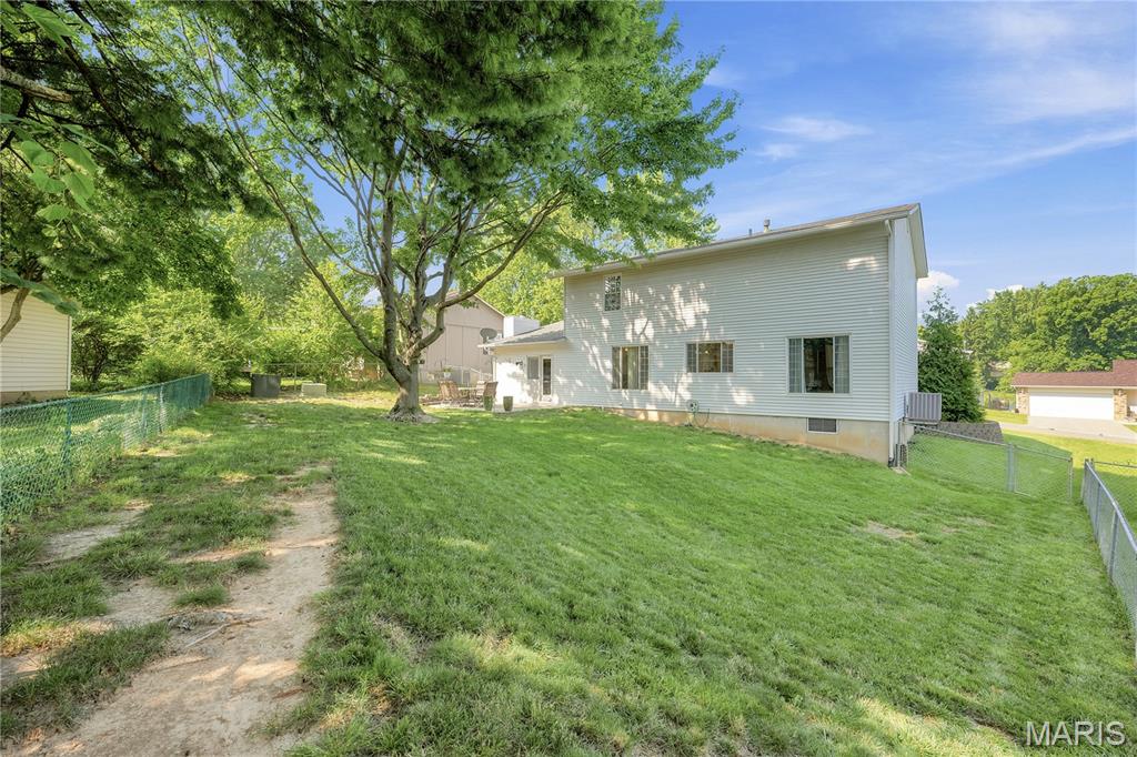 23 Raintree Court