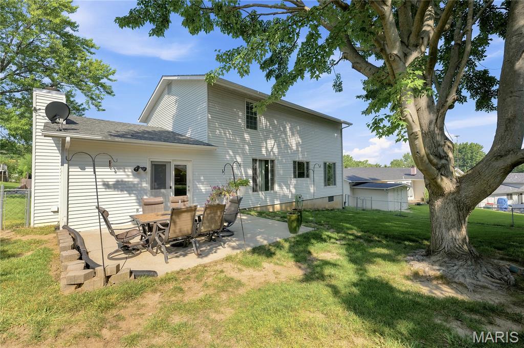 23 Raintree Court
