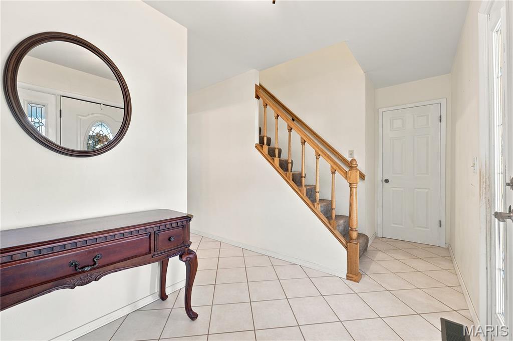 23 Raintree Court
