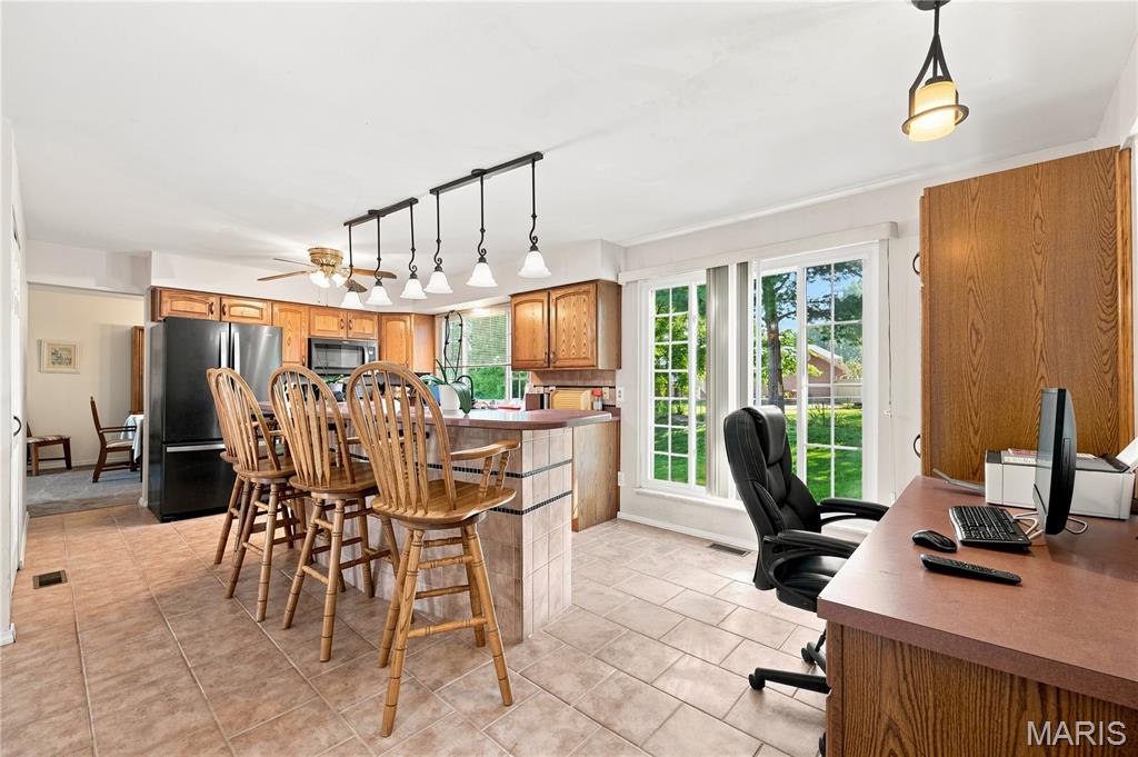 23 Raintree Court