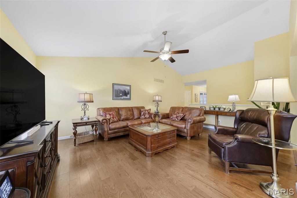 279 Sonnet Circle