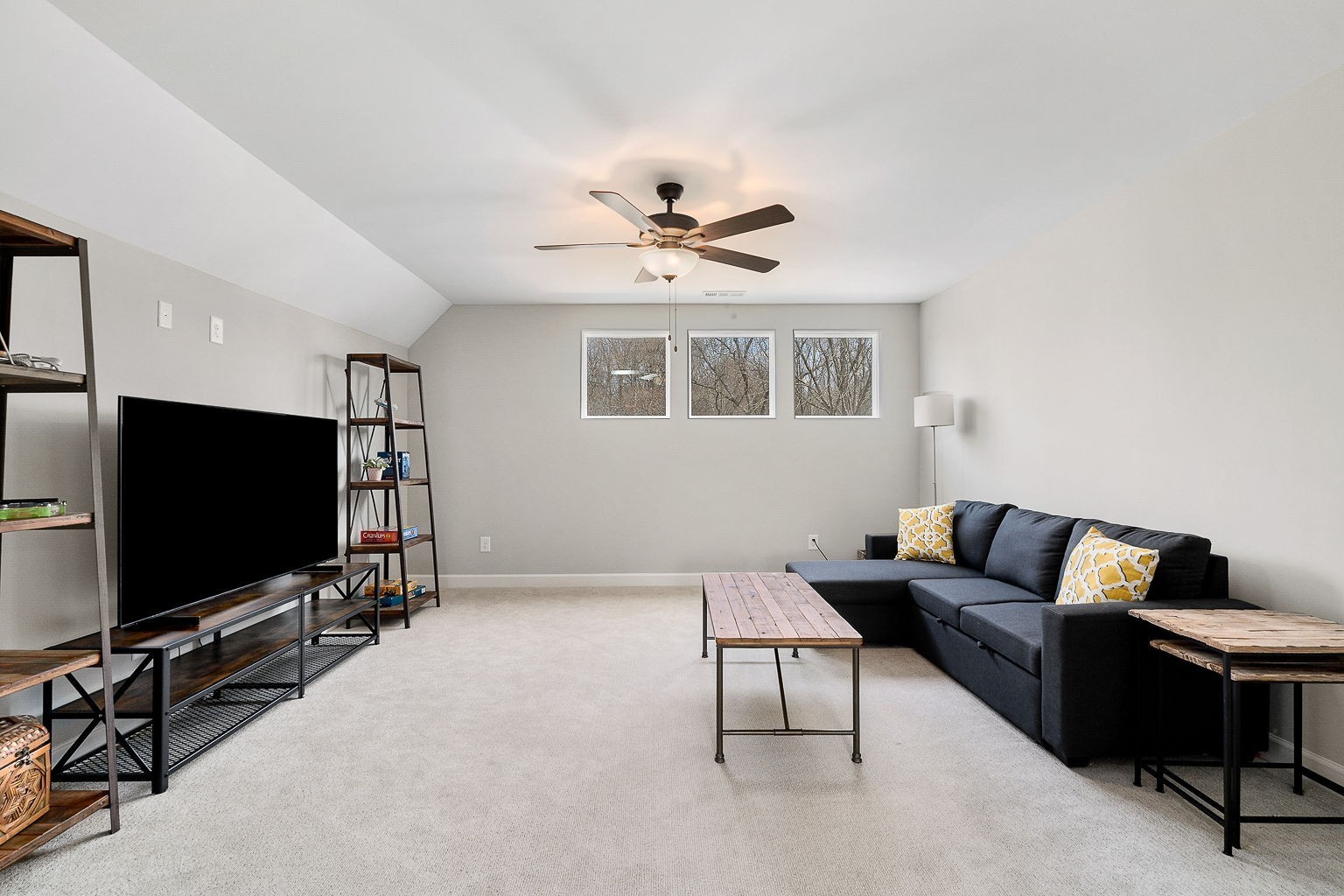 324 Evans Dr