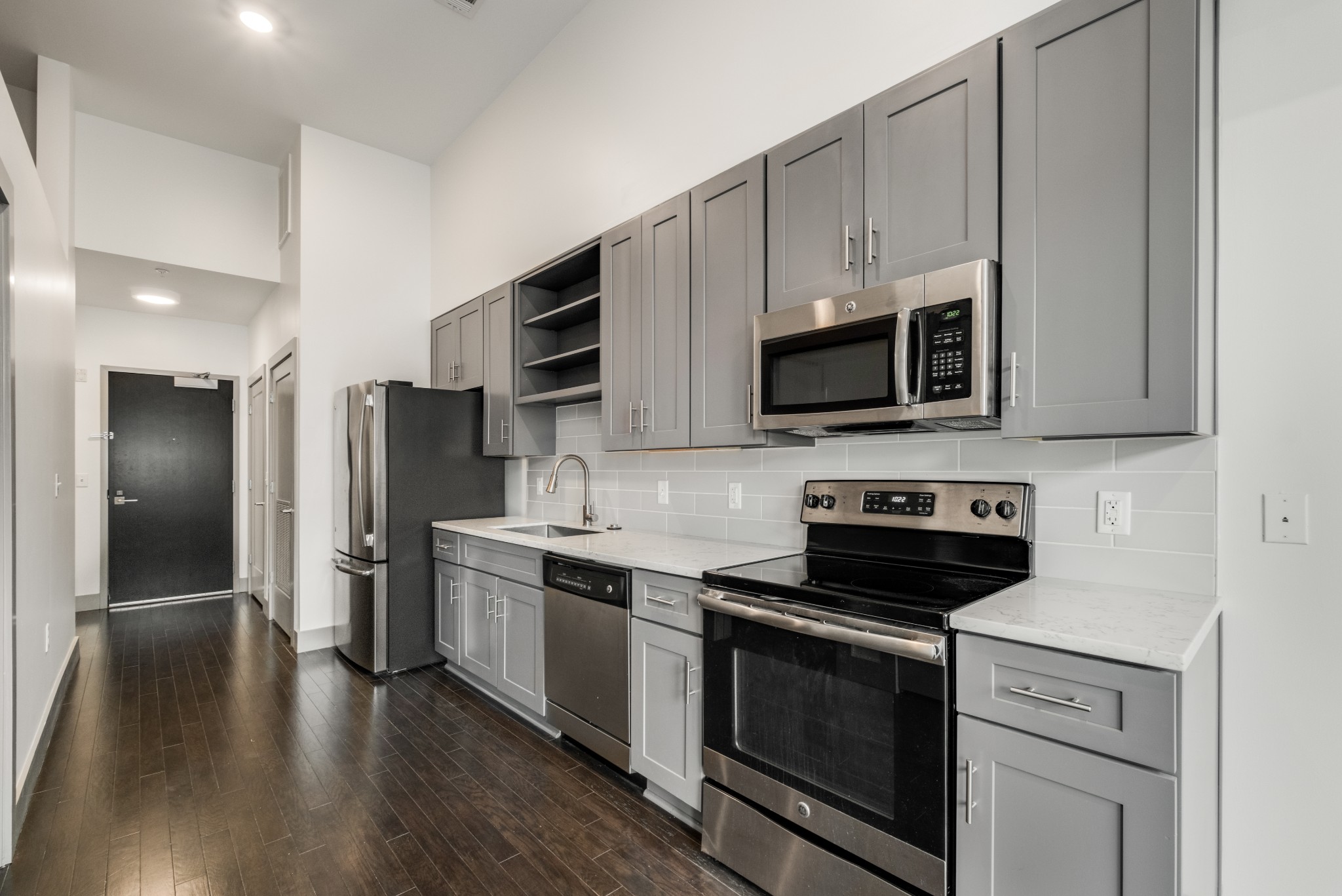 2407 8th Ave, S Unit: 208