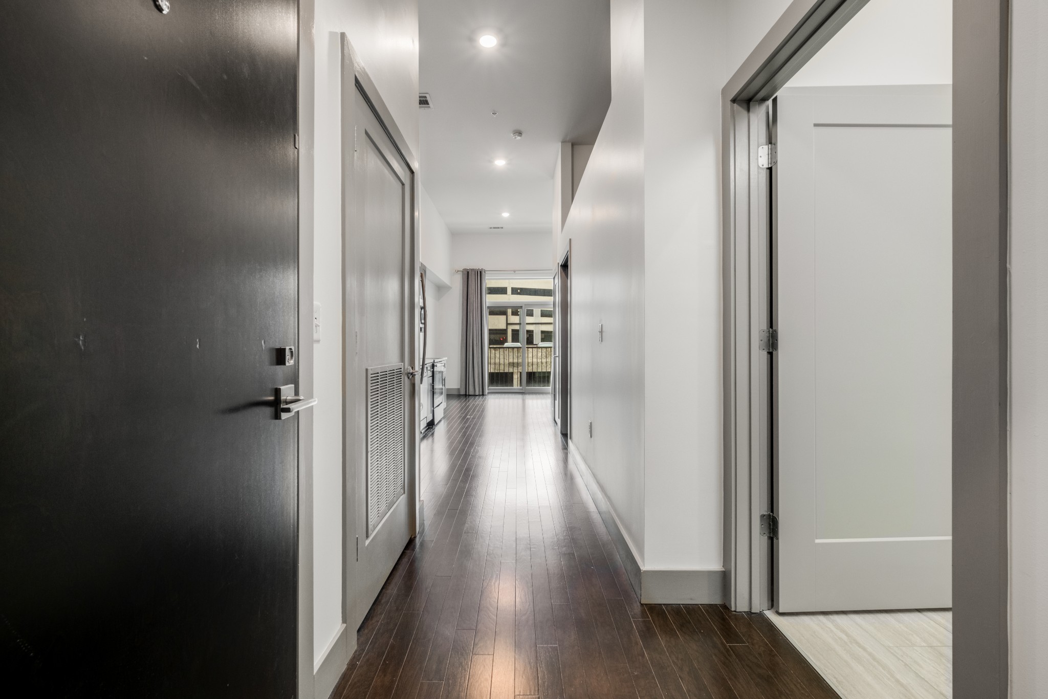 2407 8th Ave, S Unit: 208