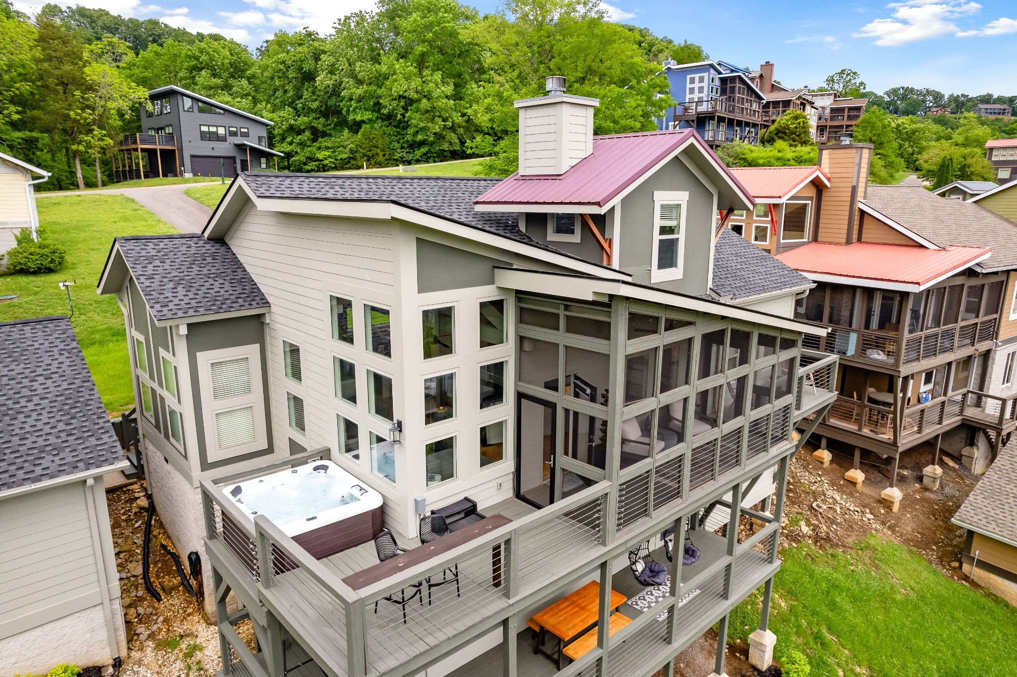 115 Sandgate Ct