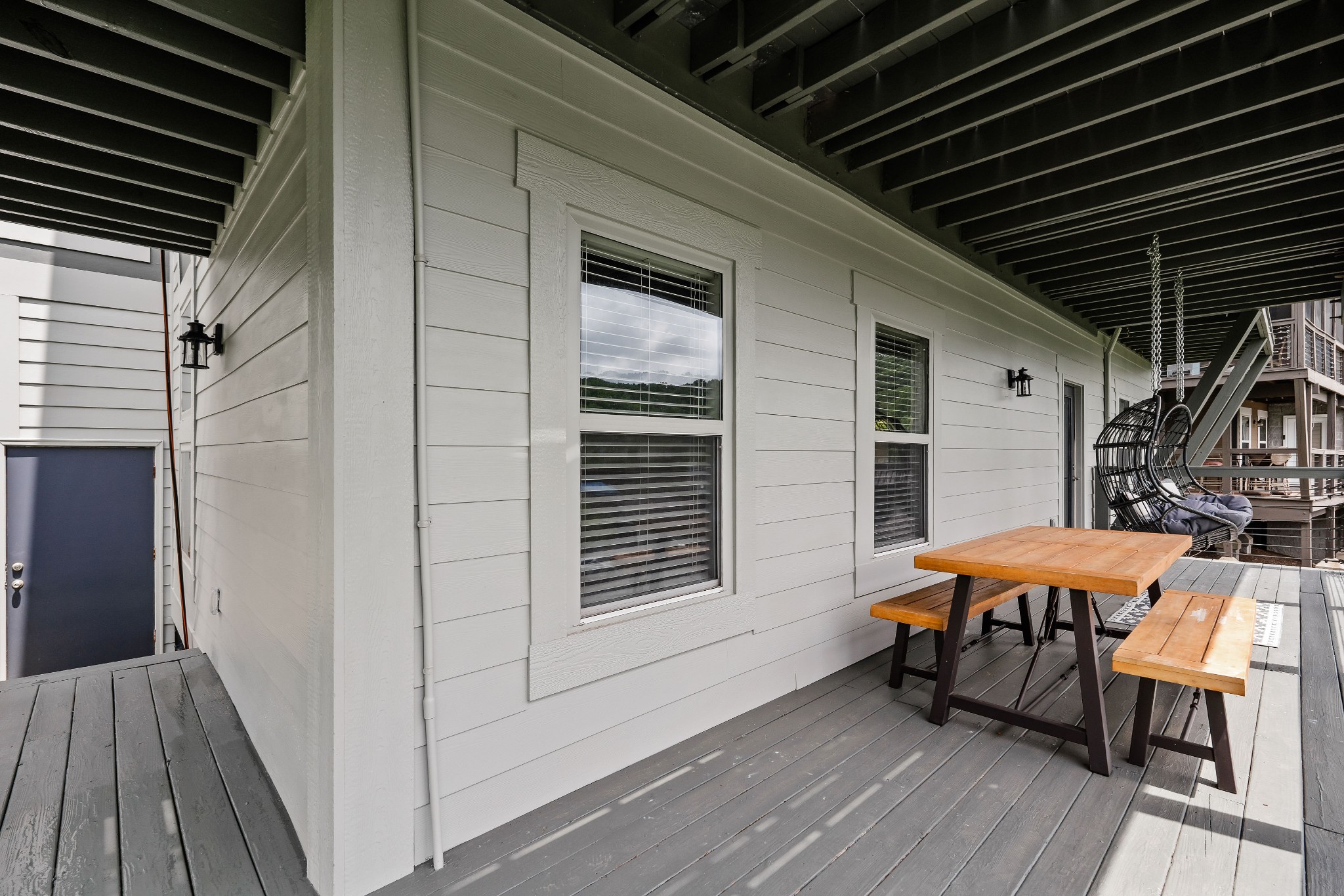 115 Sandgate Ct