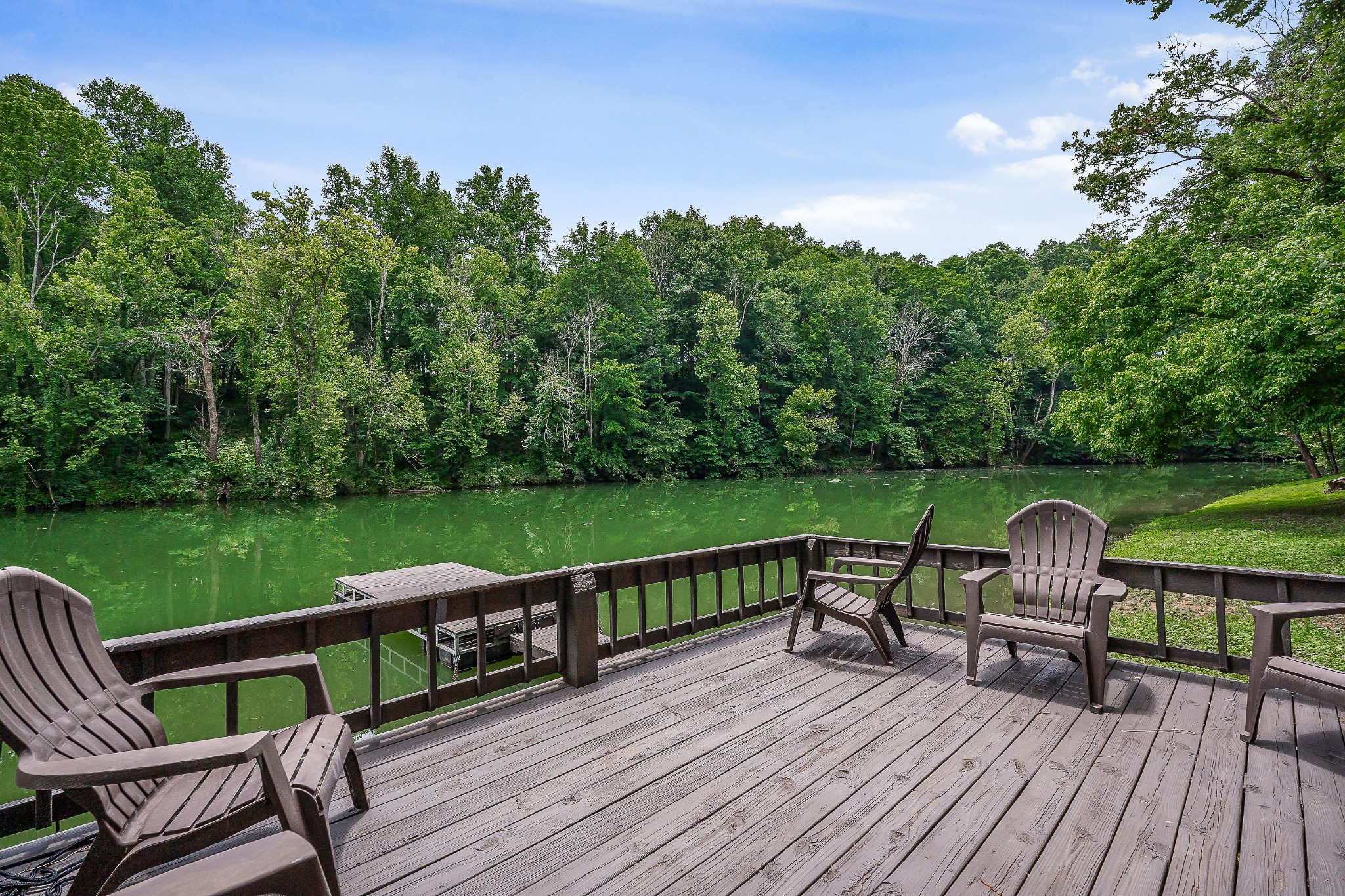 396 Rocky River Shores Dr
