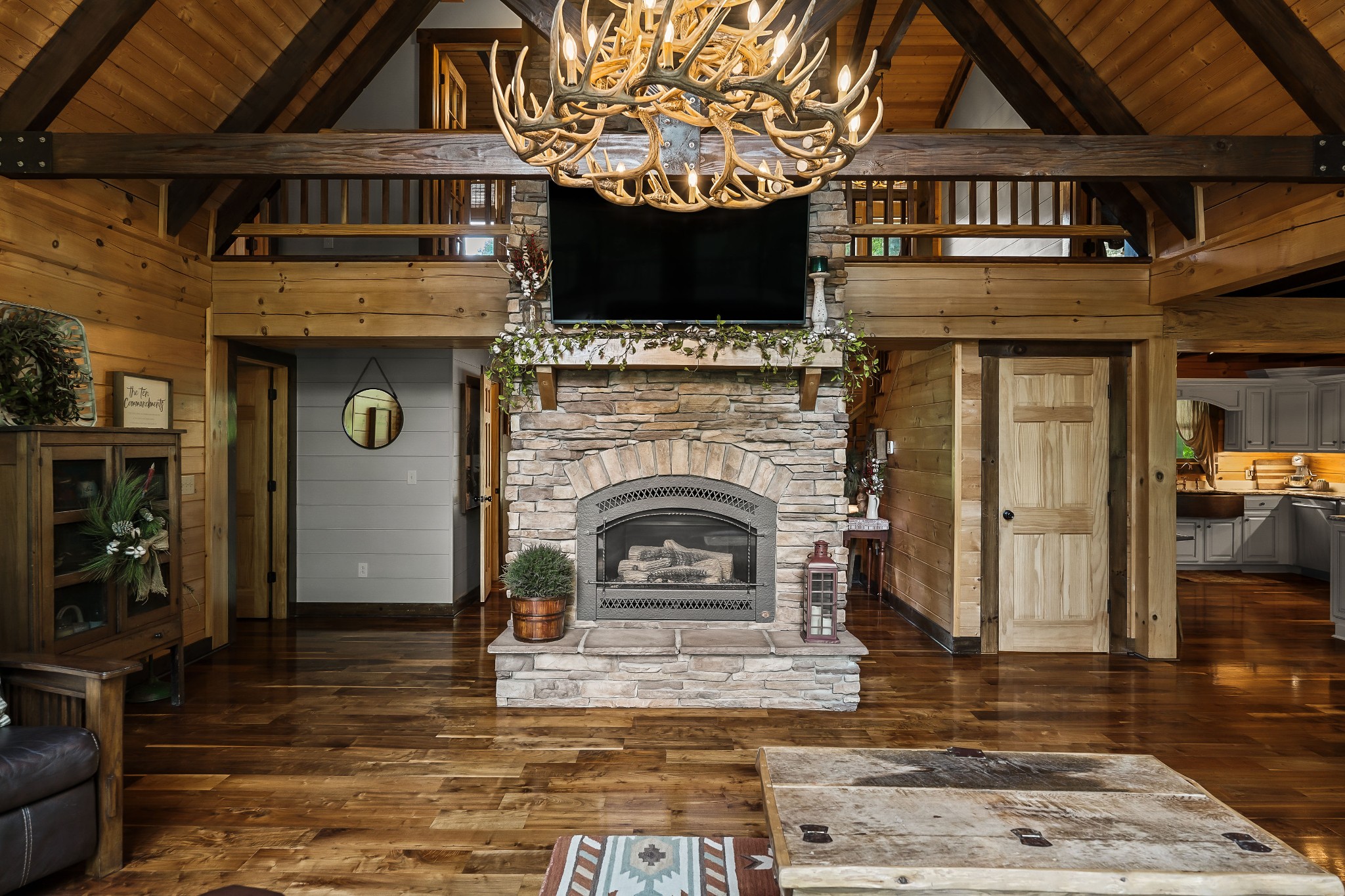 396 Rocky River Shores Dr