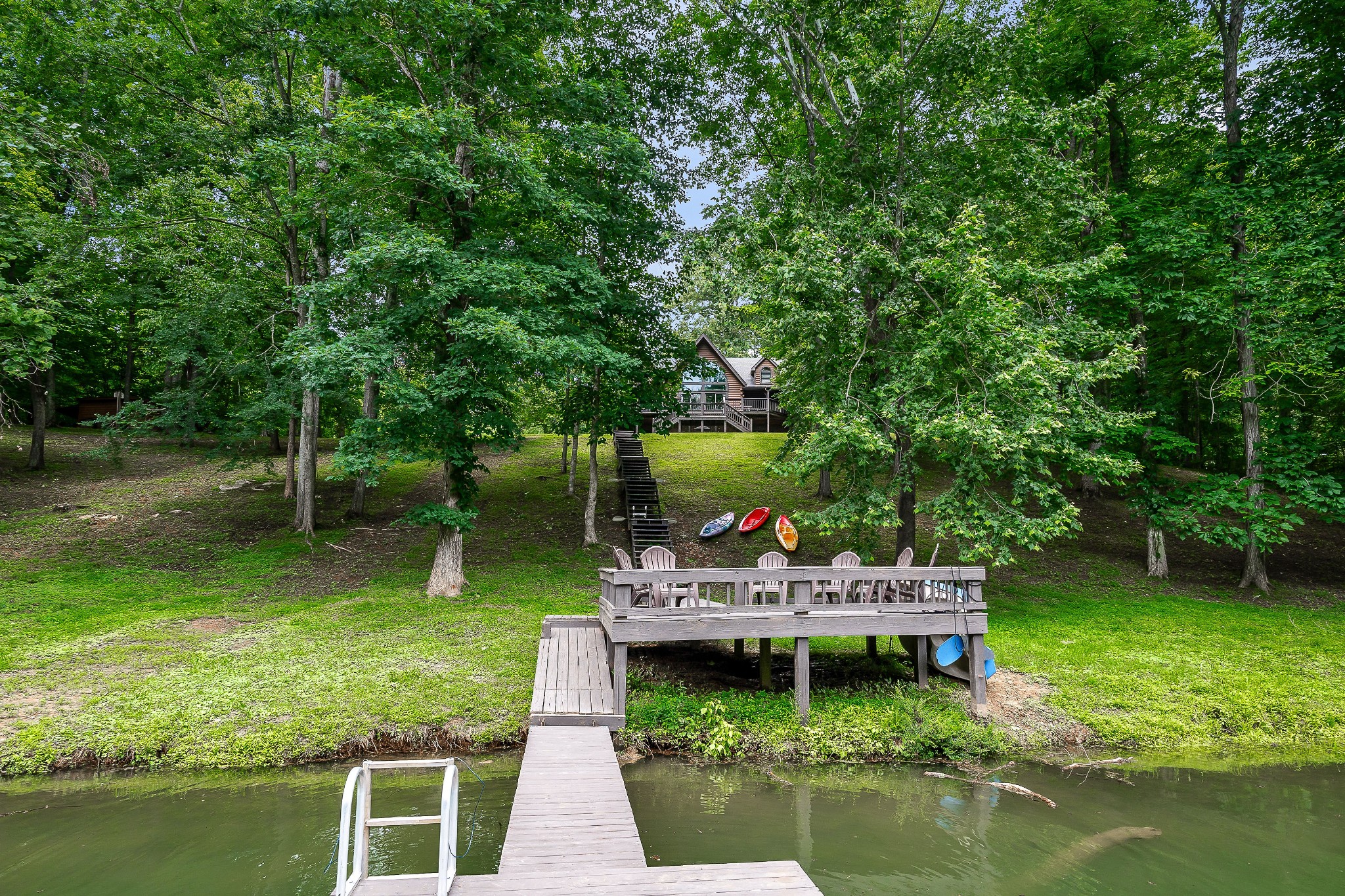 396 Rocky River Shores Dr