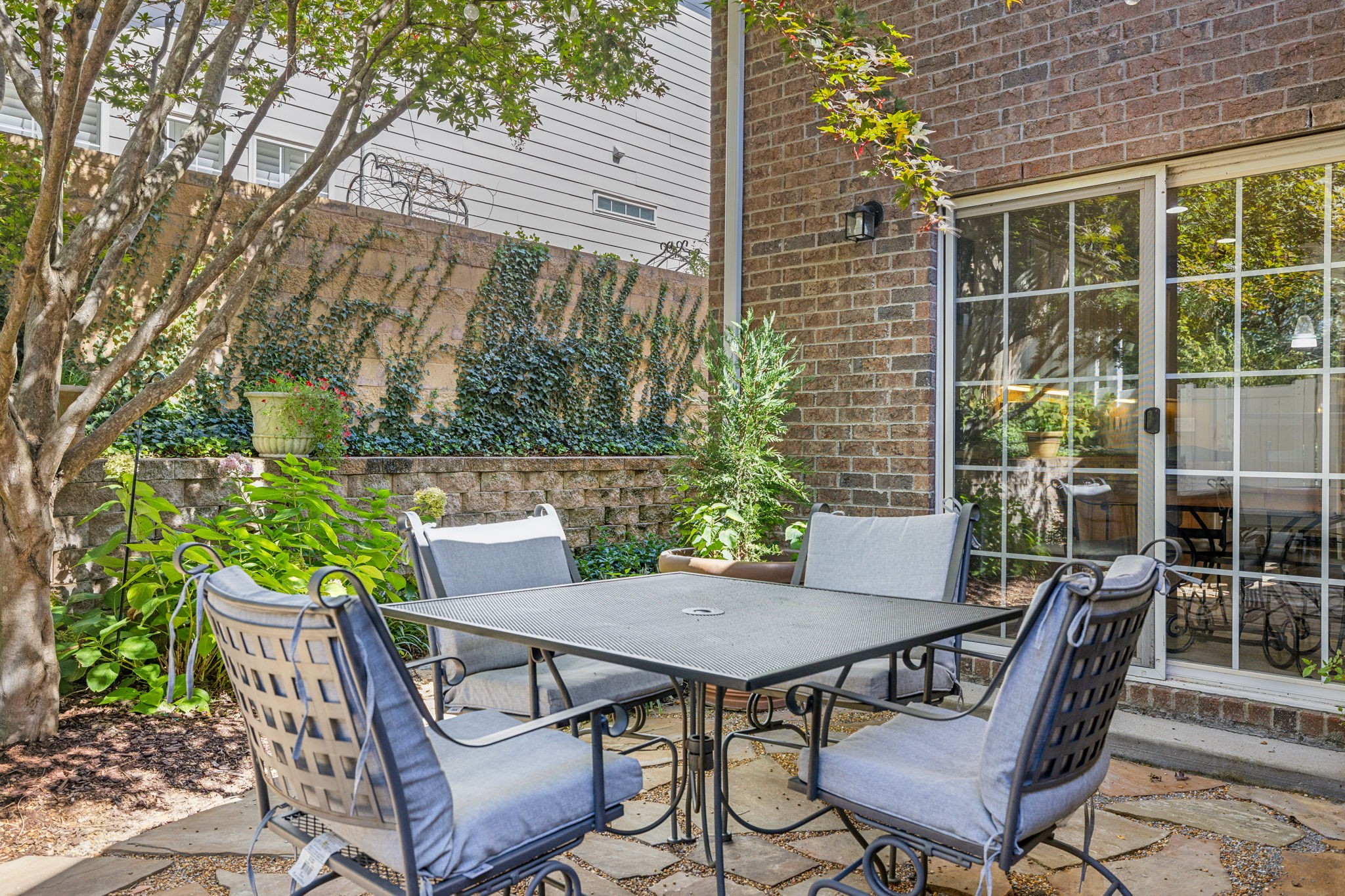 1509 Marymount Dr