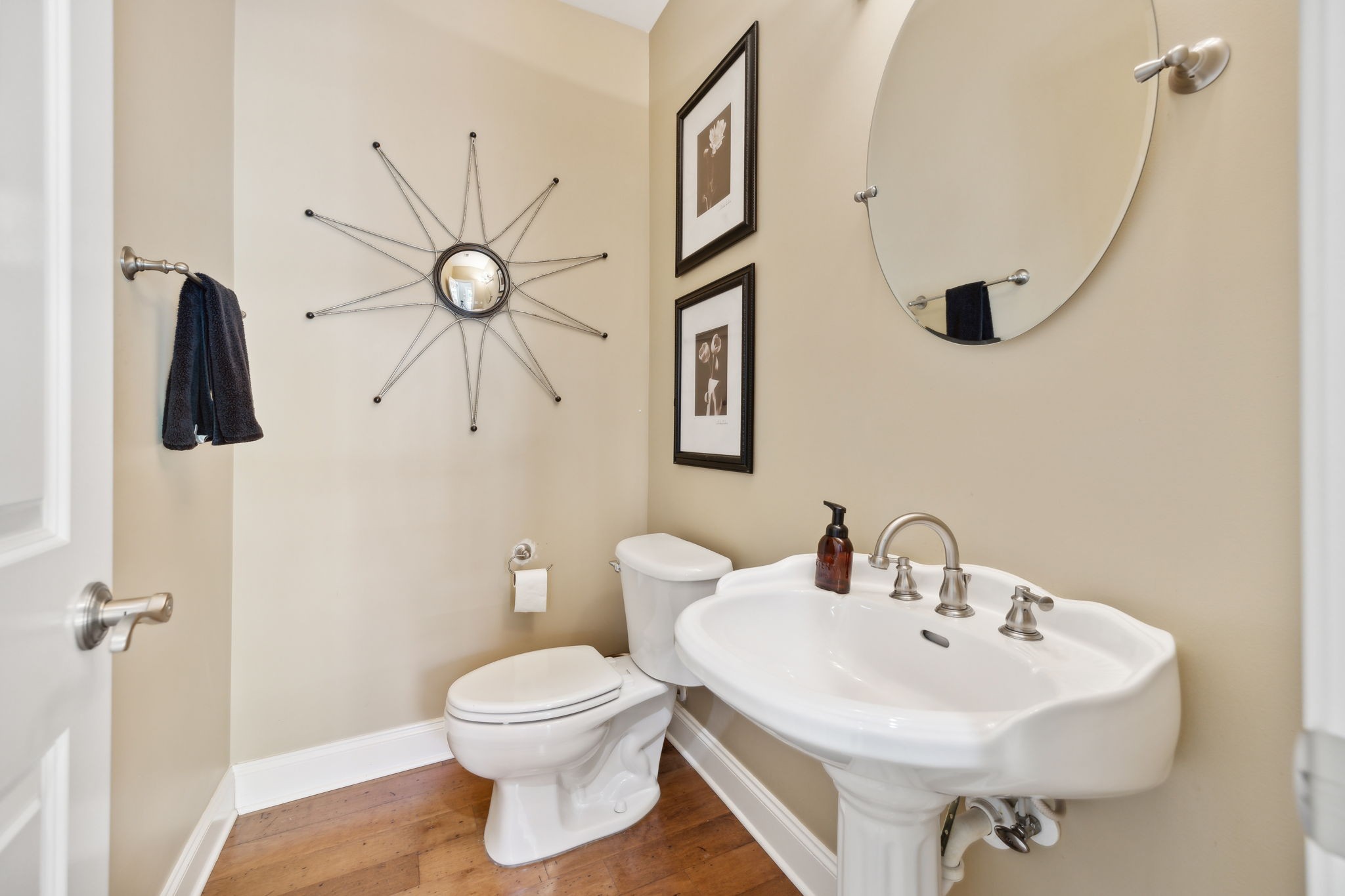 1509 Marymount Dr