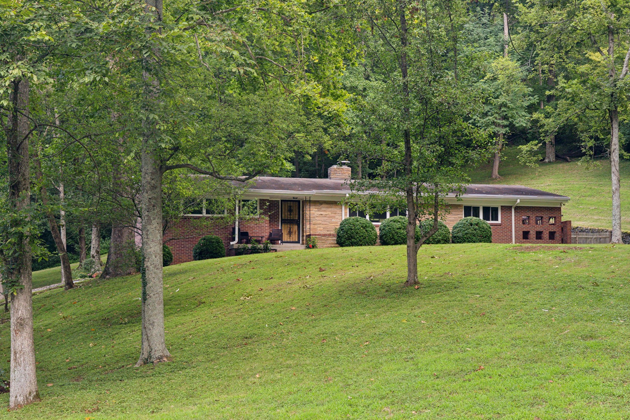 220 Baskin Dr