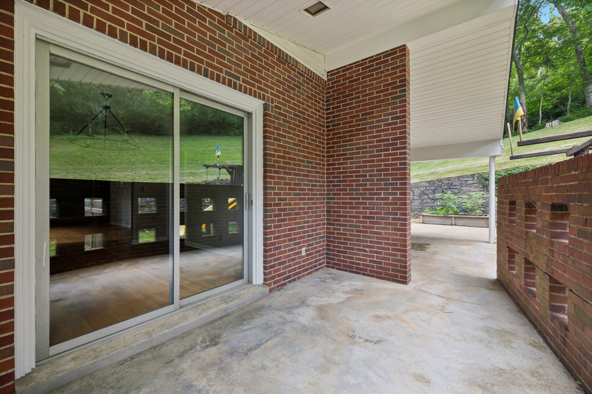 220 Baskin Dr