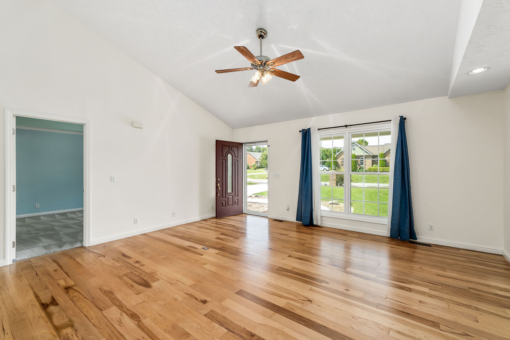 1002 River Bend Dr