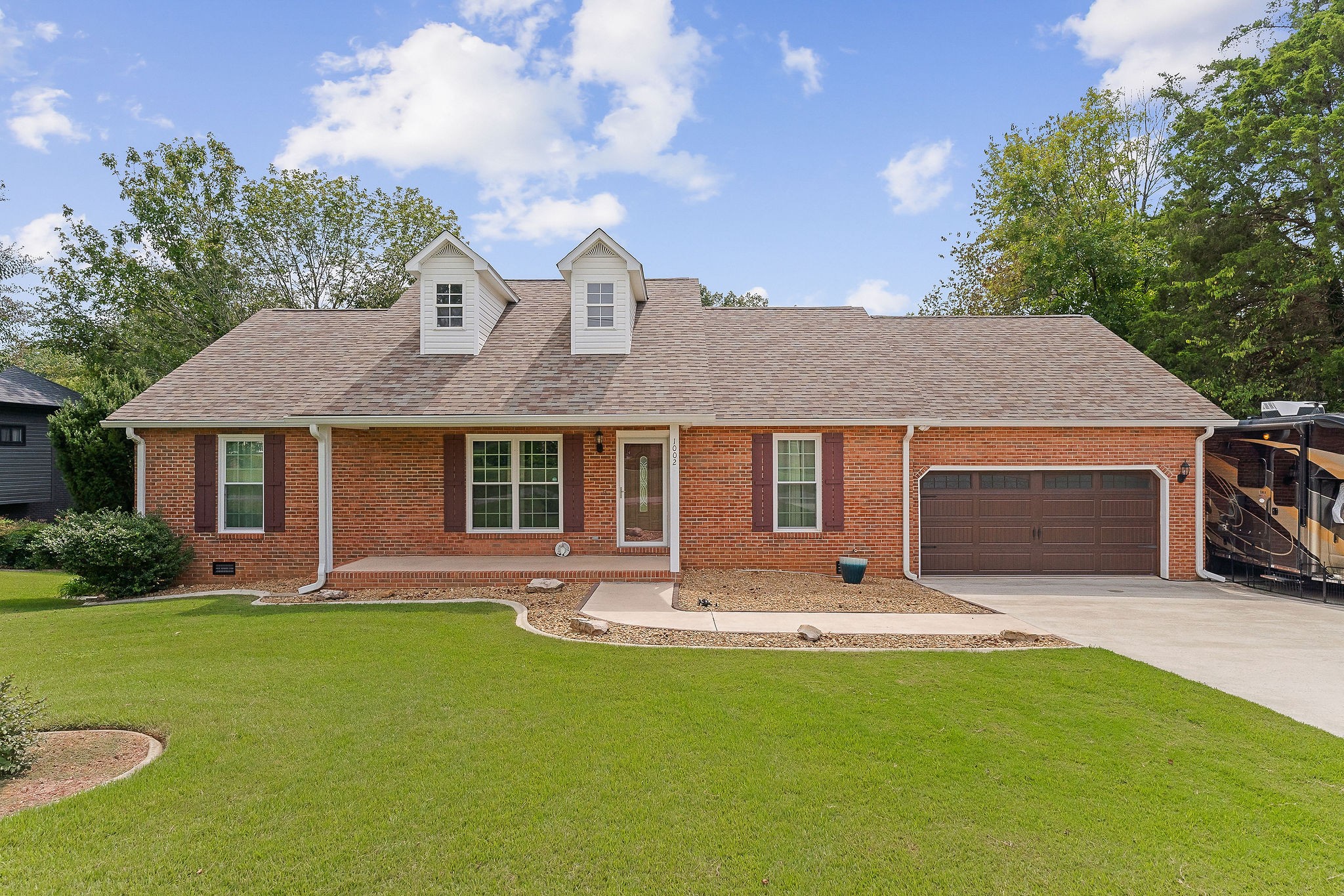 1002 River Bend Dr